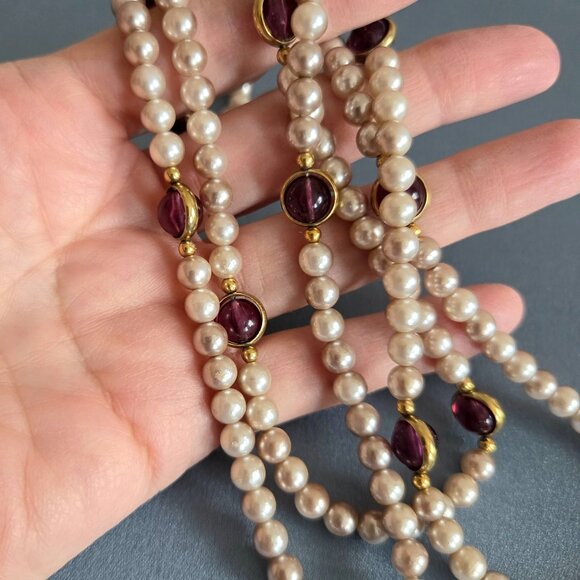 Vintage faux pearls and Amethyst glass necklace. Retro jewelry. - Picture 2 of 4